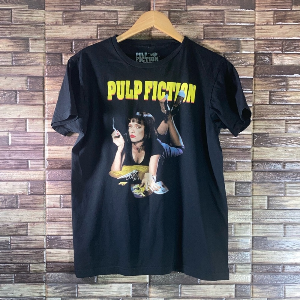 EUC Pulp Fiction Uma Thurman Black Short Sleeve Tee Unisex Medium